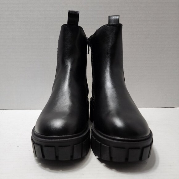New Madden NYC Chunky Lug Chelsea Boots - Black - Size 8 - Picture 3 of 6